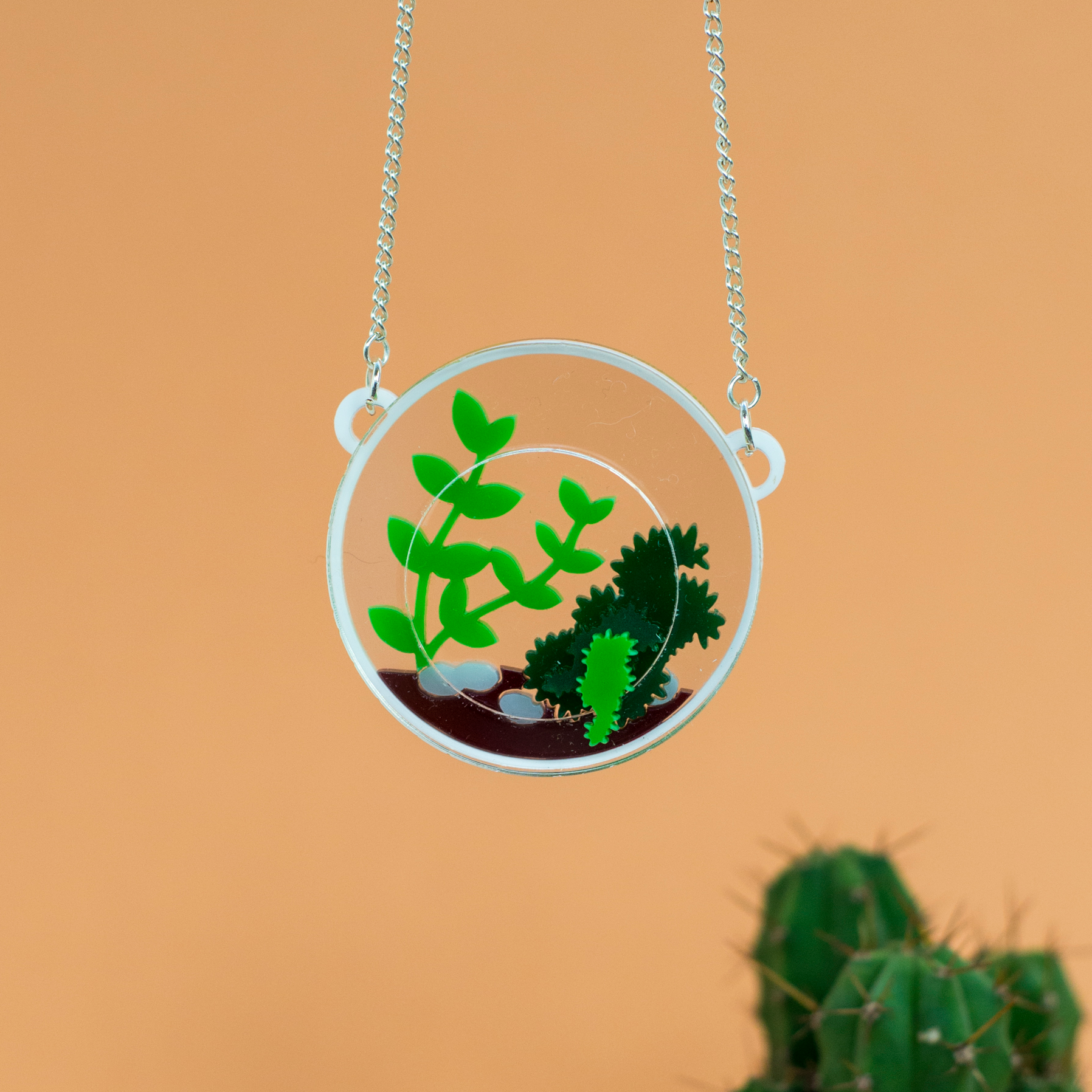 Round Terrarium Necklace - Finest Imaginary